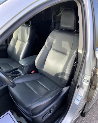 Toyota RAV4 cena 50890 przebieg: 225543, rok produkcji 2014 z Boguchwała małe 781